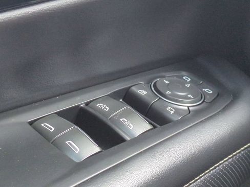 Used 2025 Chevrolet Tahoe Premier AWD/4WD image 33