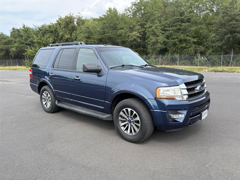 Used 2017 Ford Expedition XLT AWD/4WD image 21