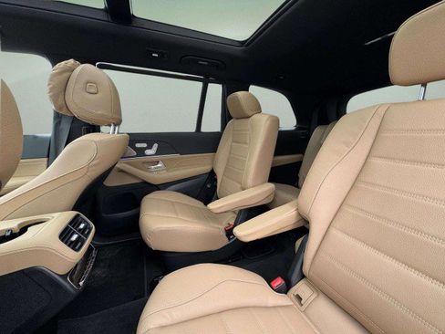 New 2026 Mercedes-Benz GLS 450 GLS 450 image 28