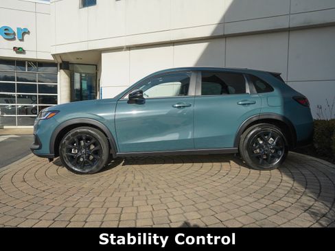 Used 2025 Honda HR-V Sport image 18