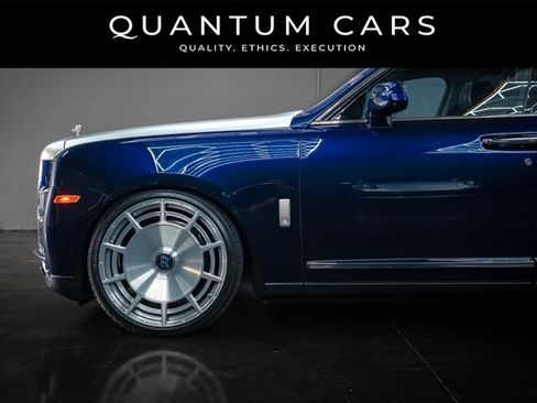 Used 2020 Rolls-Royce Cullinan AWD/4WD image 22