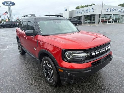 Certified 2024 Ford Bronco Sport Outer Banks w/ Tech Package AWD/4WD image 1