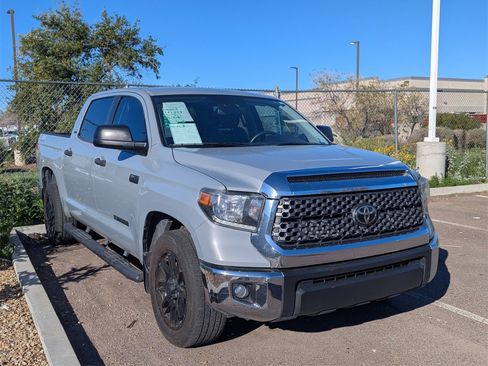 Used 2021 Toyota Tundra SR5 image 3