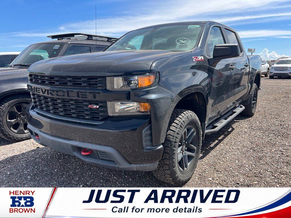 Used 2020 Chevrolet Silverado 1500 Custom Trail Boss w/ Custom Convenience Package AWD/4WD image 1