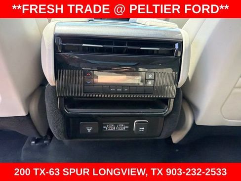 Used 2024 Jeep Wagoneer L 4WD w/ Premium Group I image 14