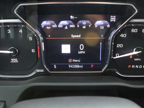 Used 2022 GMC Sierra 1500 AT4 w/ AT4 Premium Package image 2