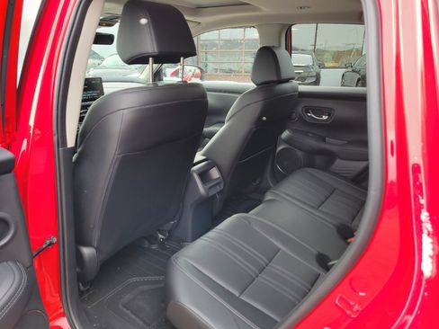 Used 2025 Honda HR-V EX-L image 12