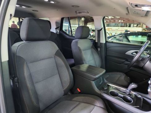 Used 2019 Chevrolet Traverse LT AWD/4WD image 24