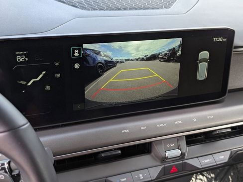 Certified 2024 Kia EV9 Wind image 28