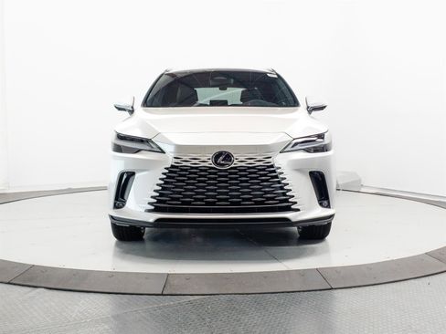 New 2026 Lexus RX 450h AWD image 2