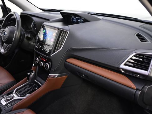 Used 2022 Subaru Forester Touring image 15