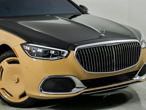 Used 2023 Mercedes-Benz Maybach S 680 4MATIC image 3