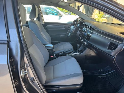 Used 2015 Toyota Corolla L FWD image 20