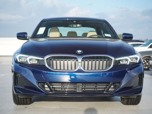 New 2026 BMW 330i Sedan w/ Premium Package RWD image 2