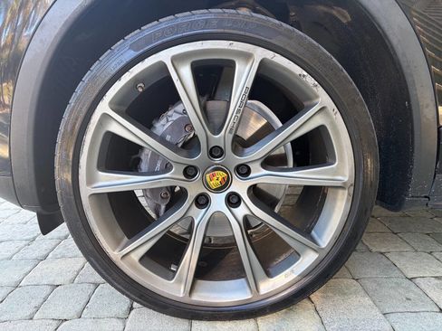 Used 2015 Porsche Cayenne Diesel image 42