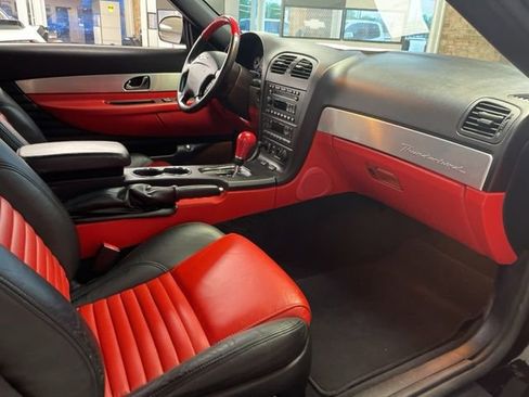Used 2003 Ford Thunderbird image 24