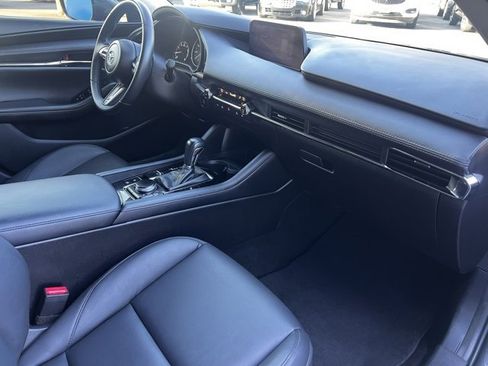 Used 2022 MAZDA MAZDA3 s image 20