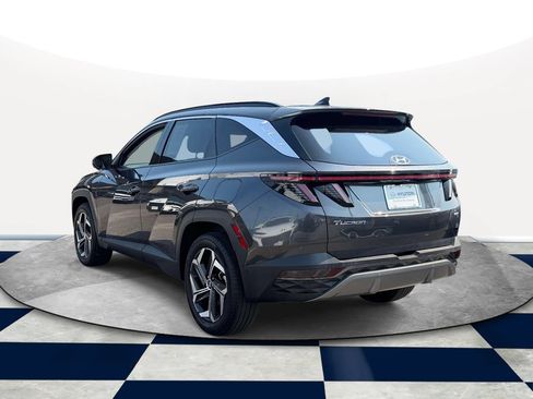 Certified 2023 Hyundai Tucson Limited AWD/4WD image 4