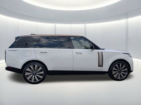 New 2026 Land Rover Range Rover SV AWD/4WD image 4
