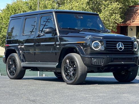Used 2025 Mercedes-Benz G 580 w/ EQ Technology image 6