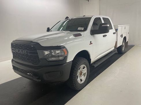 Used 2023 RAM 2500 Tradesman AWD/4WD image 5