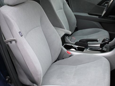 Used 2013 Honda Accord LX image 22