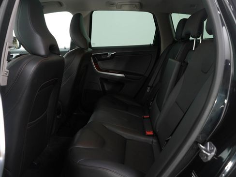 Used 2017 Volvo XC60 T6 Inscription w/ Advanced Package image 14
