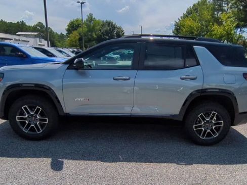 Used 2026 GMC Terrain AT4 w/ Technology Package II image 6