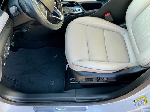 Used 2024 Buick Encore GX Avenir image 44