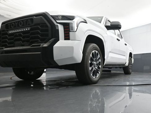 Used 2024 Toyota Tundra SR image 20