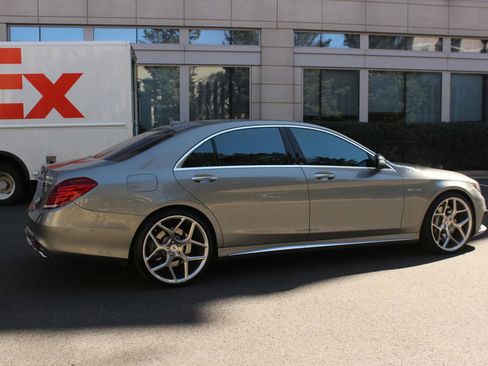 Used 2014 Mercedes-Benz S 63 AMG 4MATIC Sedan w/ Rear Seat Package image 7