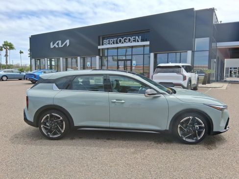 New 2026 Kia K4 GT-Line Turbo FWD image 3