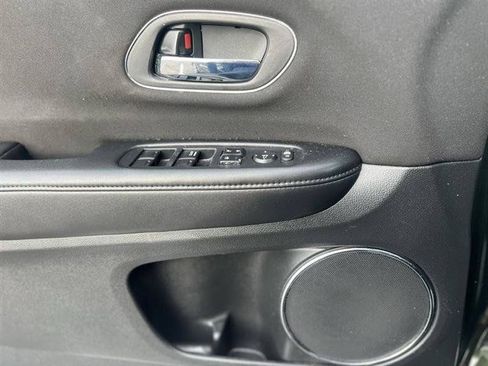 Used 2016 Honda HR-V EX image 21