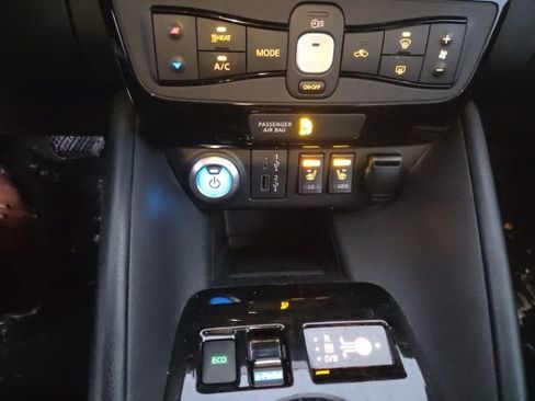 Used 2021 Nissan Leaf SV Plus image 10