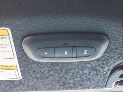 Used 2022 Jeep Gladiator Willys image 27