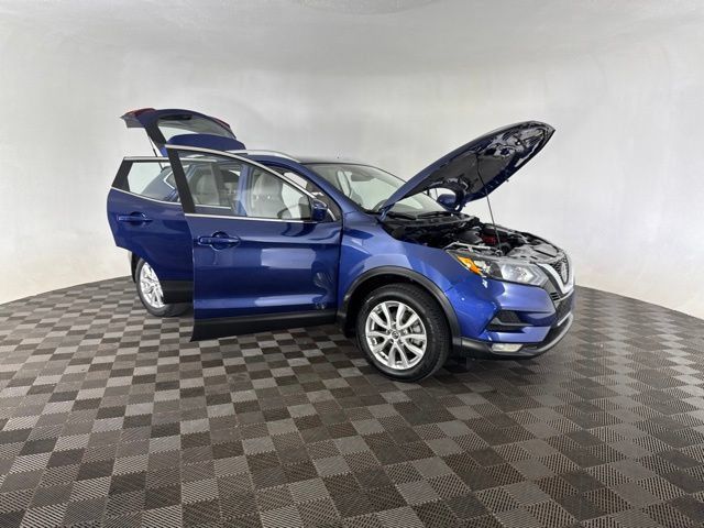 Used 2022 Nissan Rogue Sport SV FWD image 12