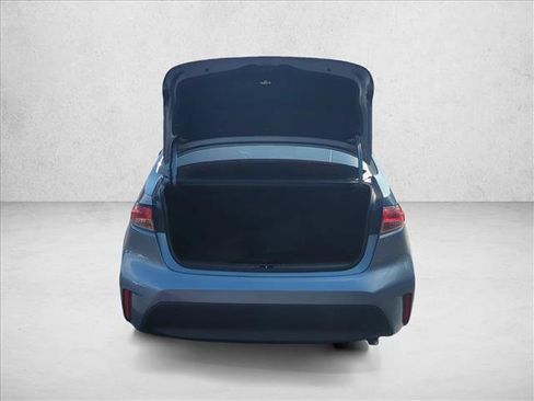 Used 2024 Toyota Corolla LE image 5