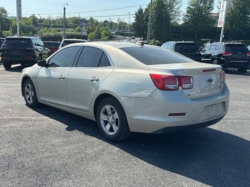 Used 2015 Chevrolet Malibu LS FWD image 4