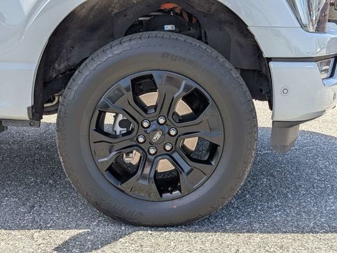 Used 2023 Ford F150 Platinum w/ Equipment Group 701A High AWD/4WD image 11