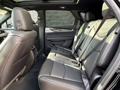 New 2026 Cadillac XT5 Sportv w/ LPO, Floor Liner Package image 7