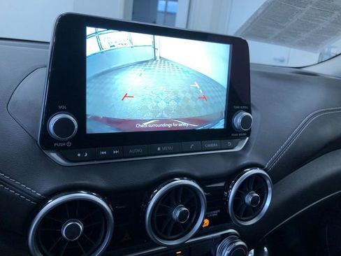 Used 2025 Nissan Sentra SV image 27