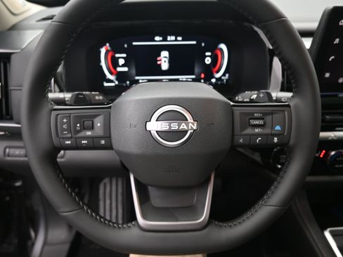 New 2026 Nissan Pathfinder SL w/ SL Premium Package FWD image 14