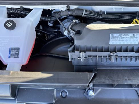 New 2025 GMC Savana 2500 w/ Driver Convenience Package image 28