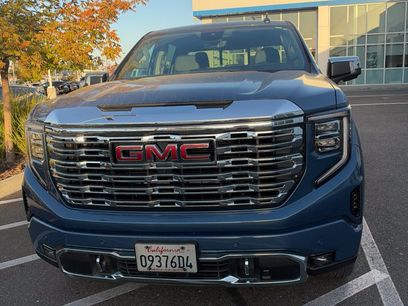 Certified 2025 GMC Sierra 1500 Denali w/ Denali Reserve Package
