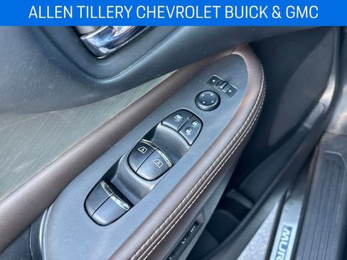 Used 2017 Nissan Murano Platinum w/ Platinum Technology Package image 10