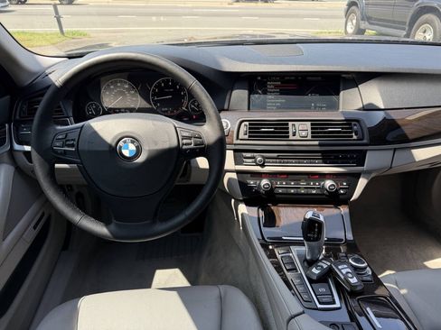 Used 2013 BMW 528i xDrive Sedan AWD/4WD image 17