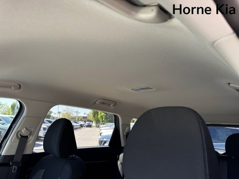 New 2026 Kia Sorento LX FWD image 18
