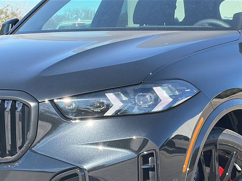 New 2026 BMW X5 xDrive40i w/ M Sport Package image 4
