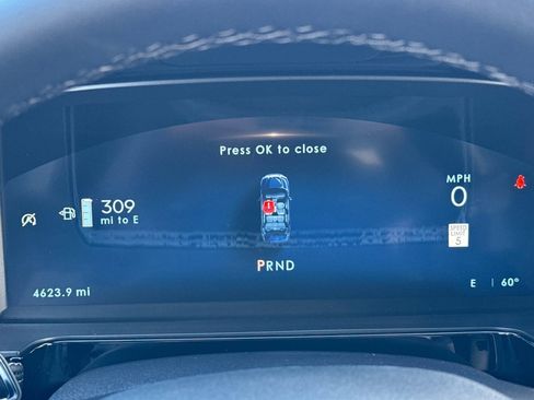 Used 2025 Lincoln Corsair FWD w/ Equipment Group 101A image 24