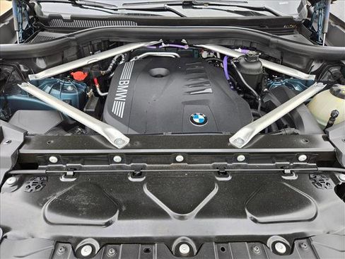 Used 2024 BMW X5 xDrive40i w/ Parking Assistance Package image 24